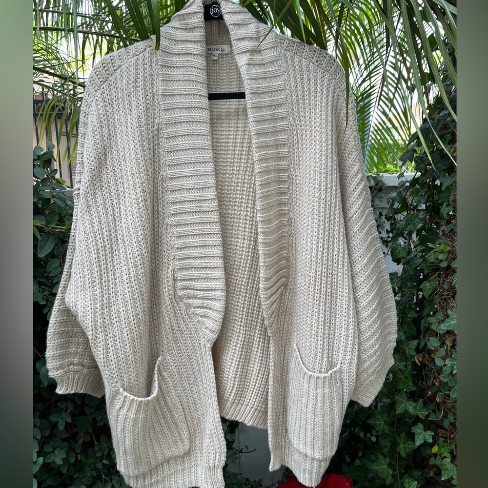 Women’s Miracle knit cardigan